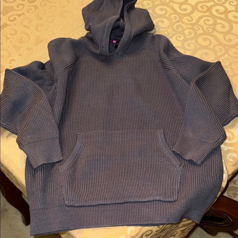 Edikted Gray Waffle-Knit Pullover Sweater